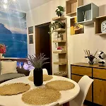Casa Angolo Sul Mare Apartment *